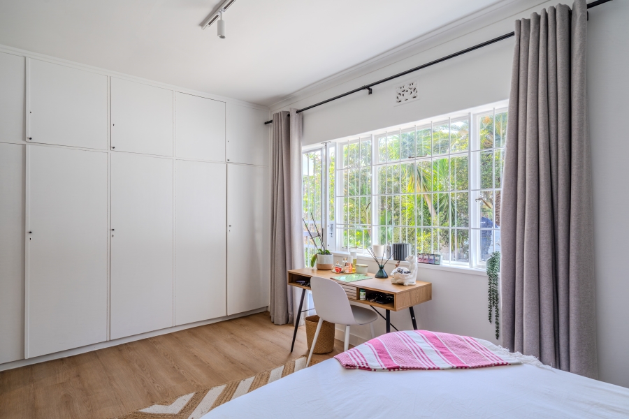 7 Bedroom Property for Sale in Rondebosch Western Cape